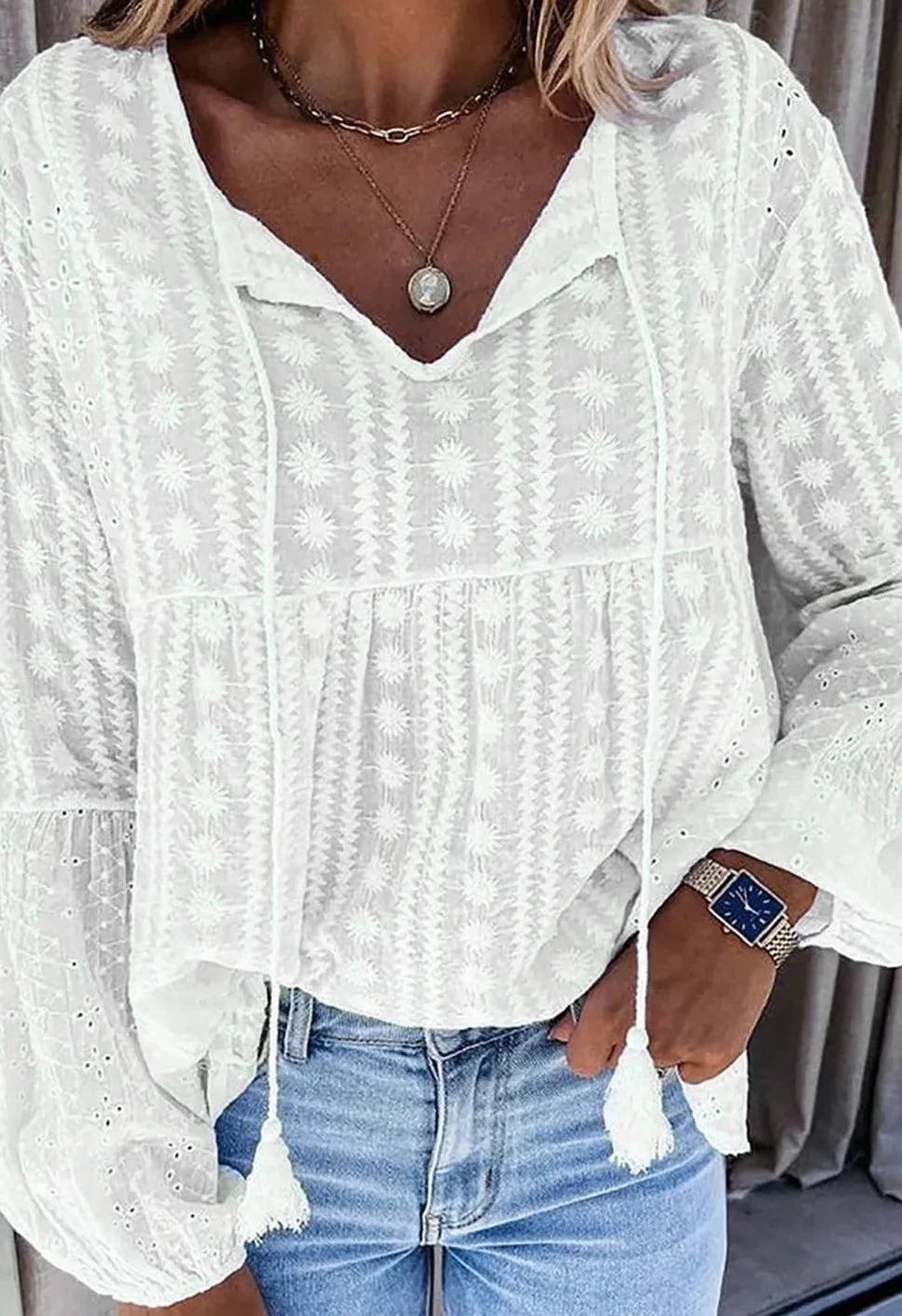 TINA - The elegant and unique blouse